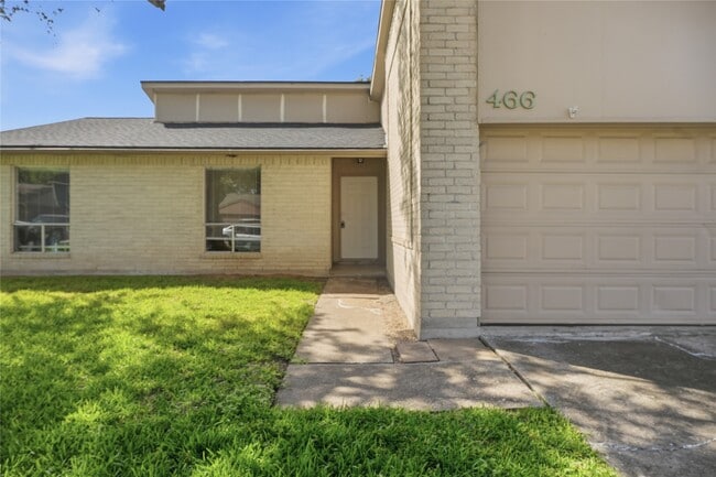 Photo - 466 El Toro Ln