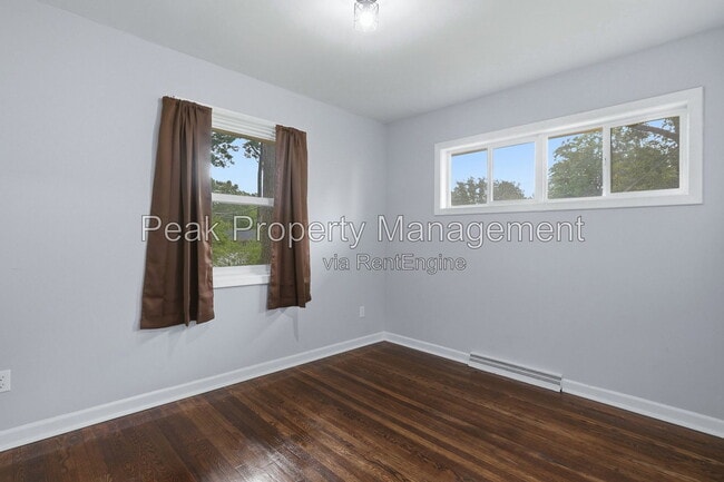 Photo - 2105 Fort Rice St