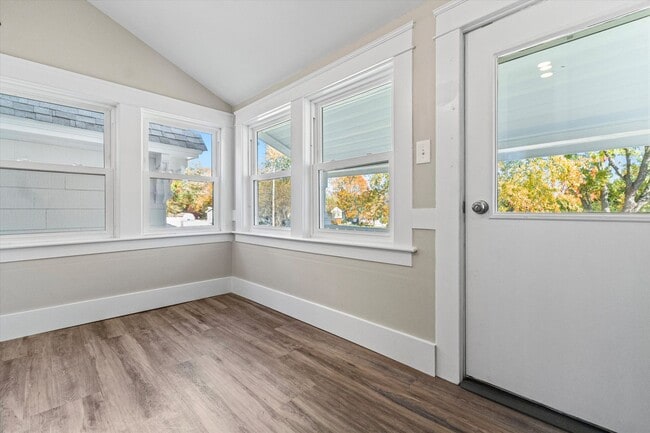 Photo - 378 S Mammoth Rd Unit 378  #1