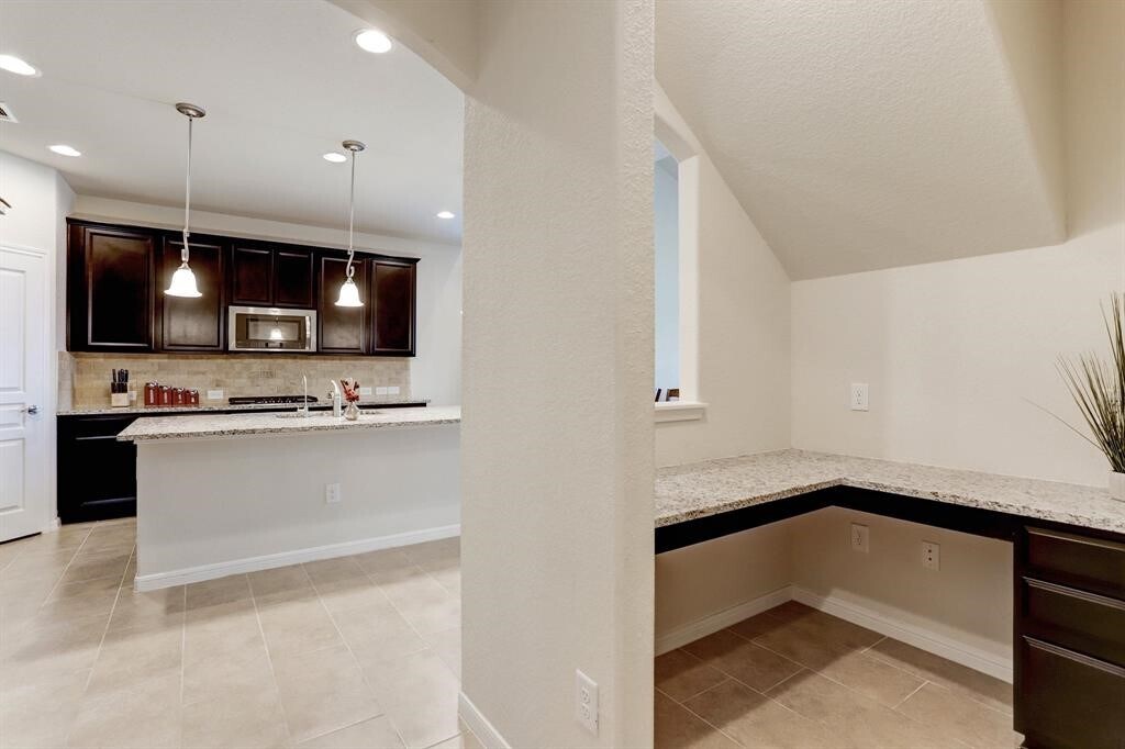 Photo - 5334 Silver Ledge Dr