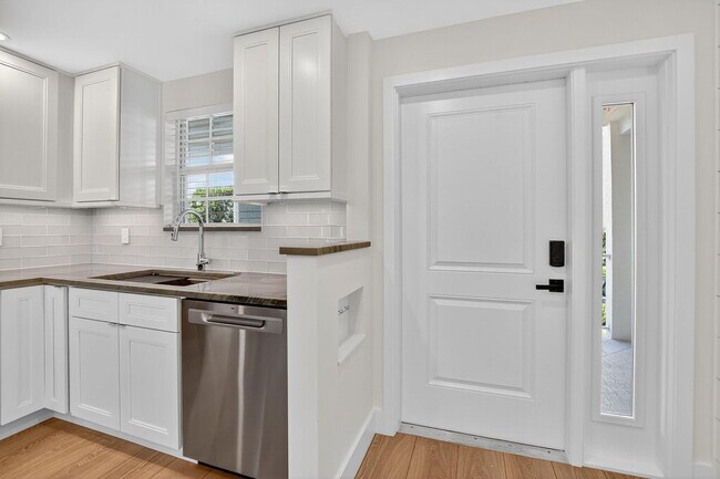 Photo - 769 Jeffery St Unit 201