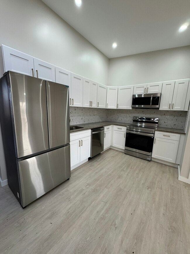 Photo - 2416 N Charles St