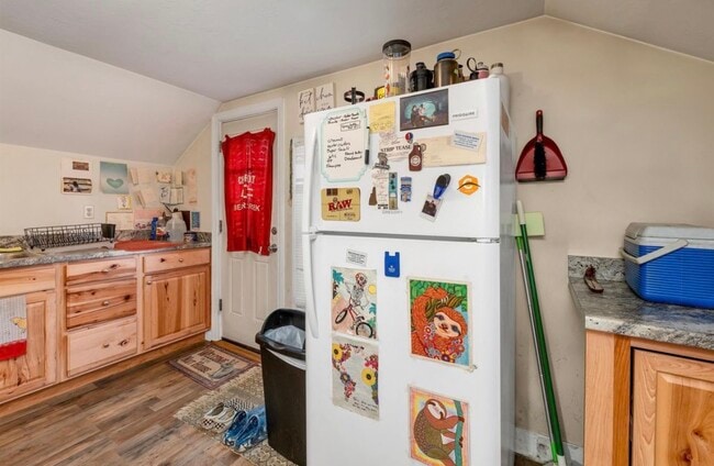 Photo - 106 Messer St Unit 2