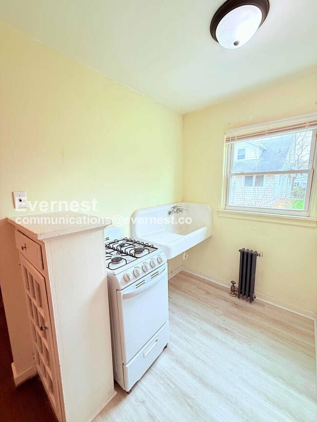 Photo - 3812 Drexel Dr Unit 2