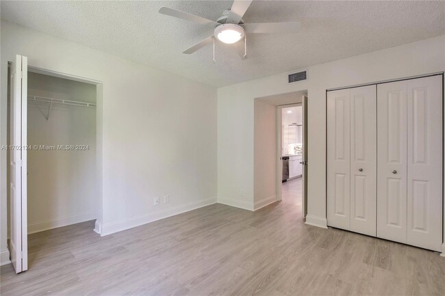 Photo - 3605 NE 207th St Condo Unit 3207