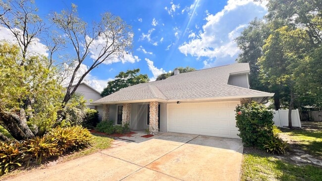 Discover Your Dream Home in Alafaya Woods:... - Discover Your Dream Home in Alafaya Woods:...