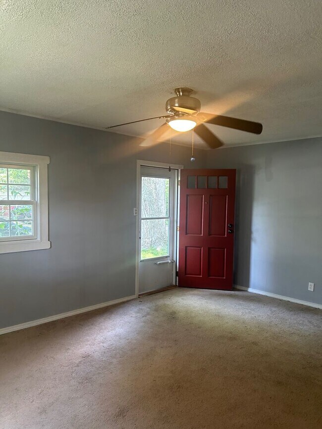 Photo - Charming 2-Bedroom Property in Prime Location