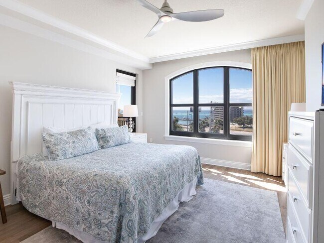 Photo - 10 Harbor Blvd Unit W128