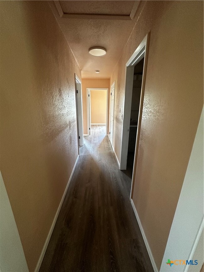 Photo - 1434 St Andrew St