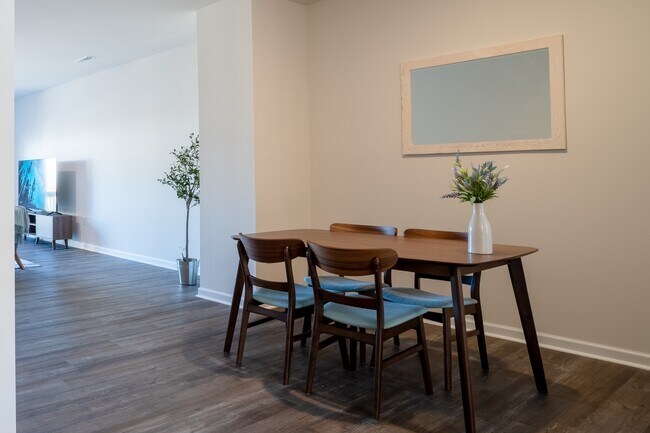 Photo - 5011 Jayden Dr