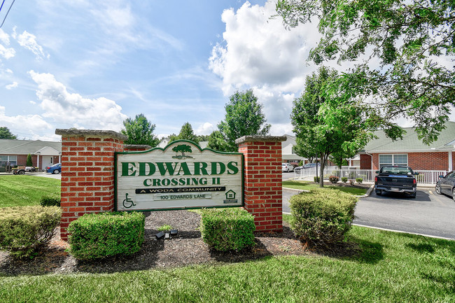 Edward''s Crossing II - Edward''s Crossing II Apartments