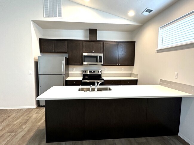 Photo - 1879 N W Enterprise St