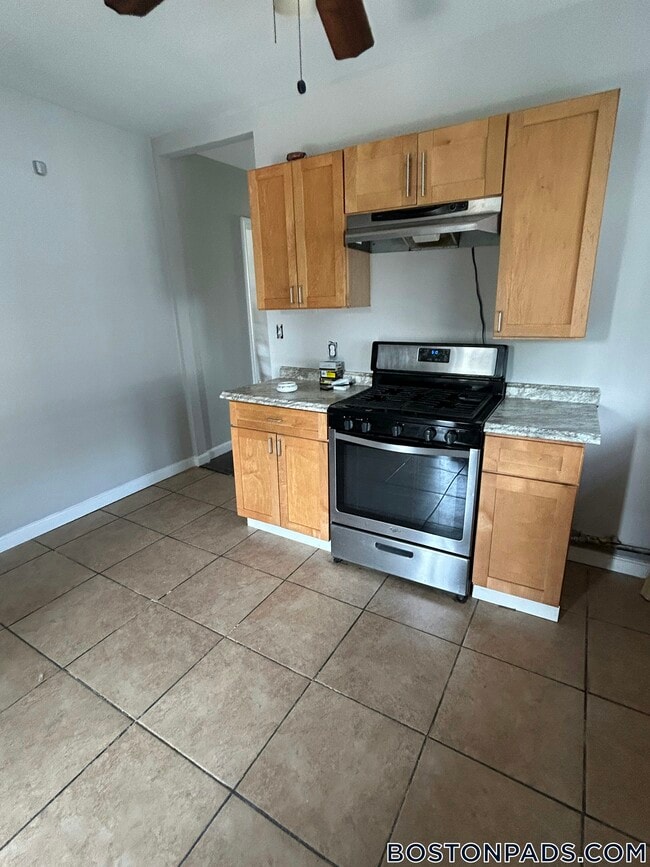 Photo - 196 Sherman St Unit 3