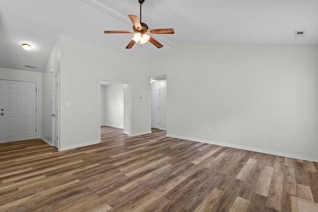 Photo - Ranch home with Fenced yard
