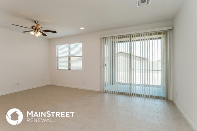 Photo - 4426 Greenleaf Dr