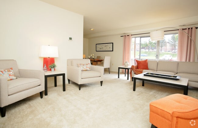 Cranbrook Hills Apartments