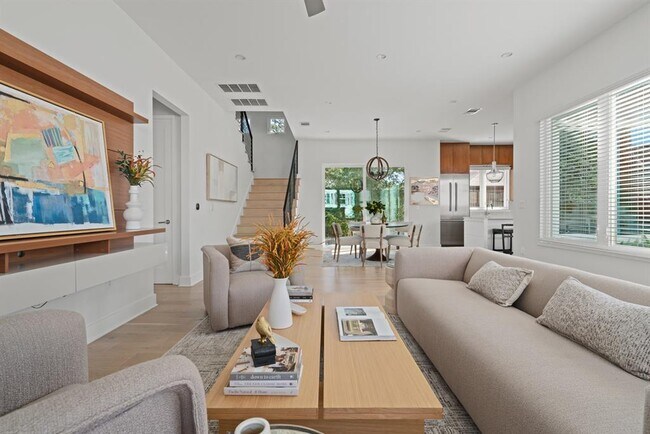 Photo - 2105 Enfield Rd