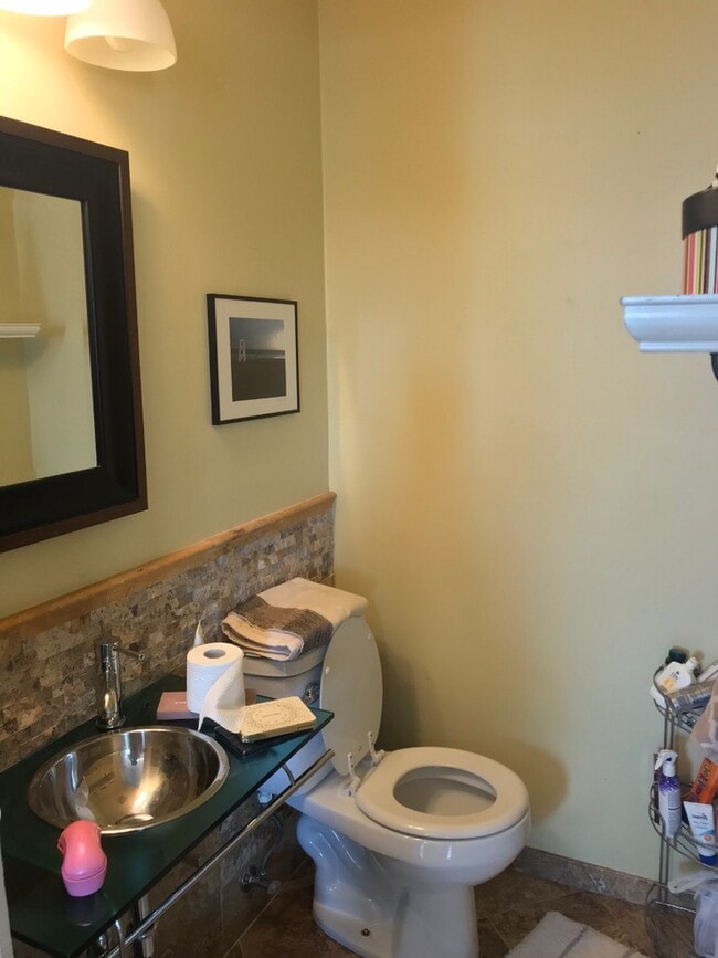 Photo - 22 Pleasant St Unidad 1