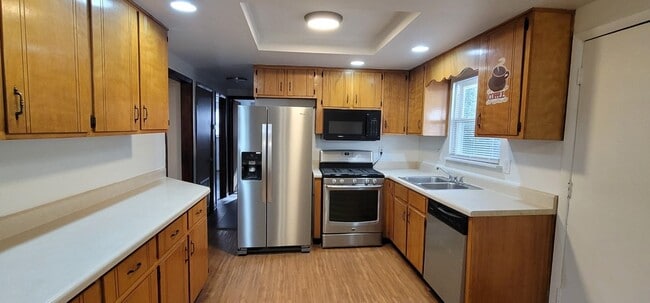 Photo - 1210 Carson Dr