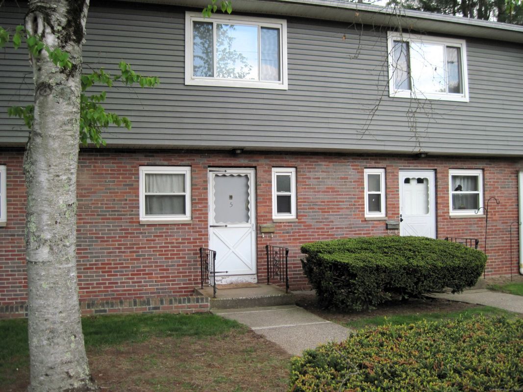 Photo - 11 Camelot Drive, APT 5