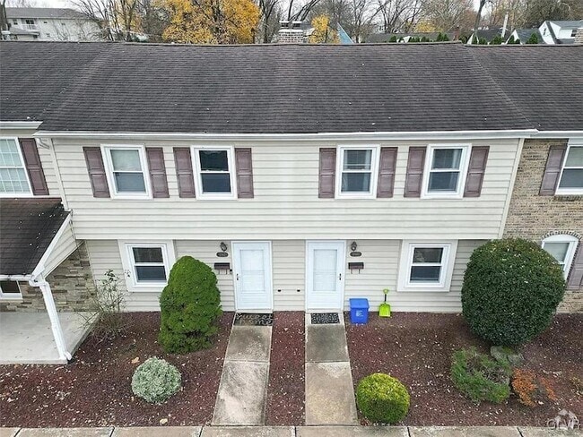 Building Photo - 2080 Johnston Dr Rental