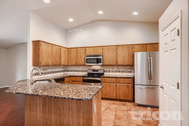 Photo - 16312 NE 12th St