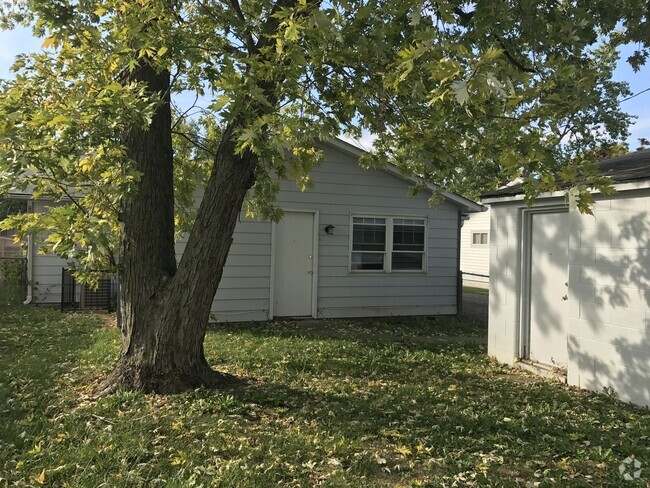 Building Photo - 3 BEDROOM SINGLE FAMILY HOME IN GEORGIAN H...