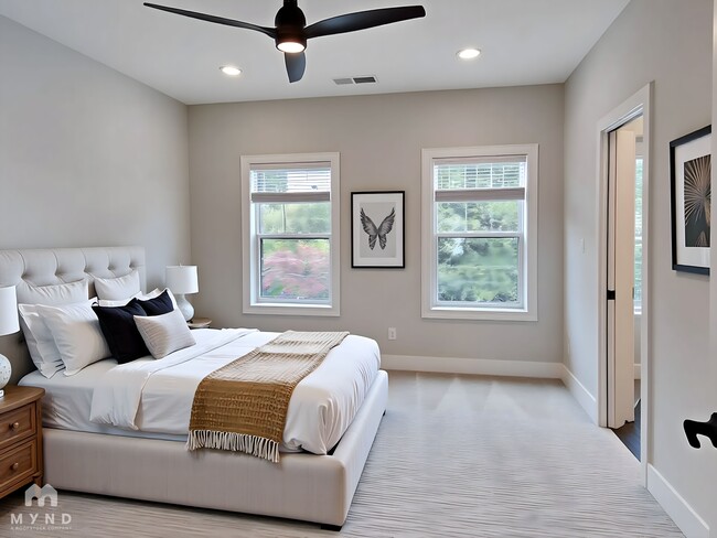 Photo - 2461 Sycamore Rd NW