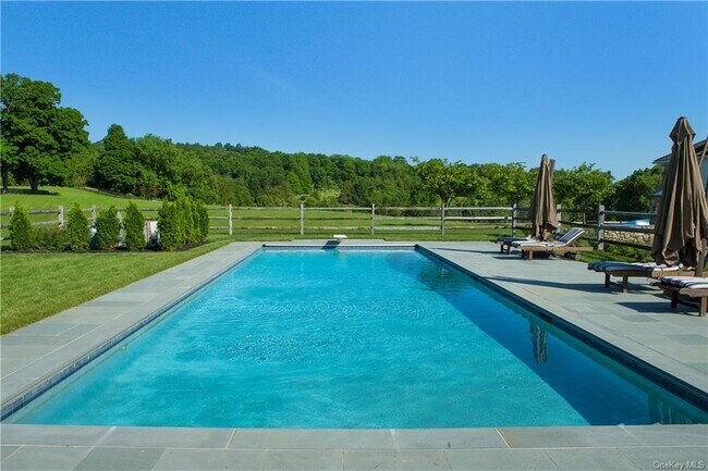 Photo - 200 Chase Rd