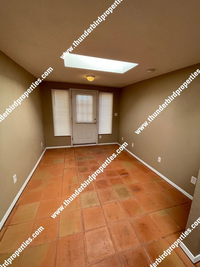 Photo - 2114 Oxford Ave SE Unit C (PG3000418)