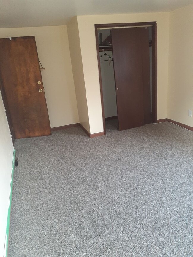 Photo - 16 Pine Ridge Rd Unit Rear