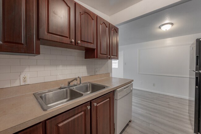 Photo - 4017 N Seminole Ave