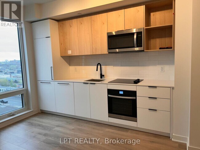Photo - 1185 Dupont St Unit 609