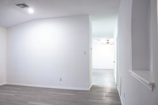 Photo - 17400 Bottle Springs Ln