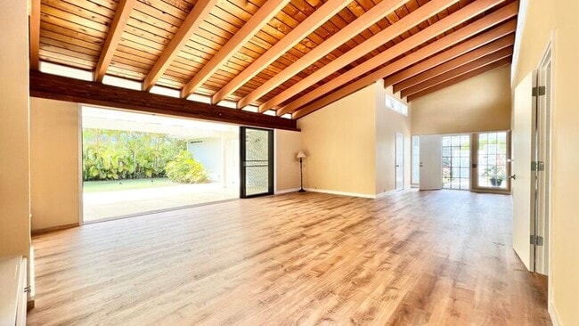 Photo - 615 N Kalaheo Ave