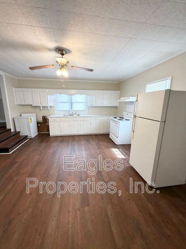 Photo - 152 Ebenezer Church Rd