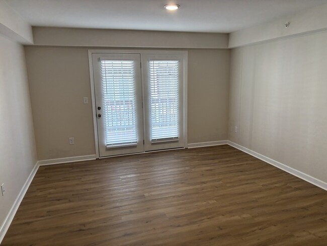 South Nashville 2 bedroom 2 bath Condo - South Nashville 2 bedroom 2 bath Condo
