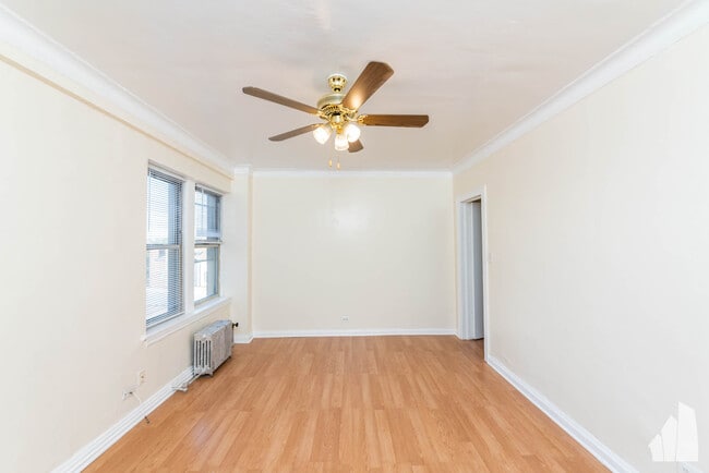 Photo - 4521 Malden St Unidad 207