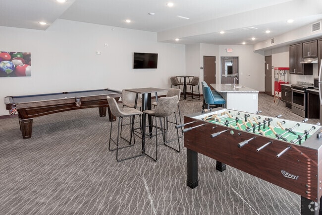 Sala de juegos - Voyageur Estates