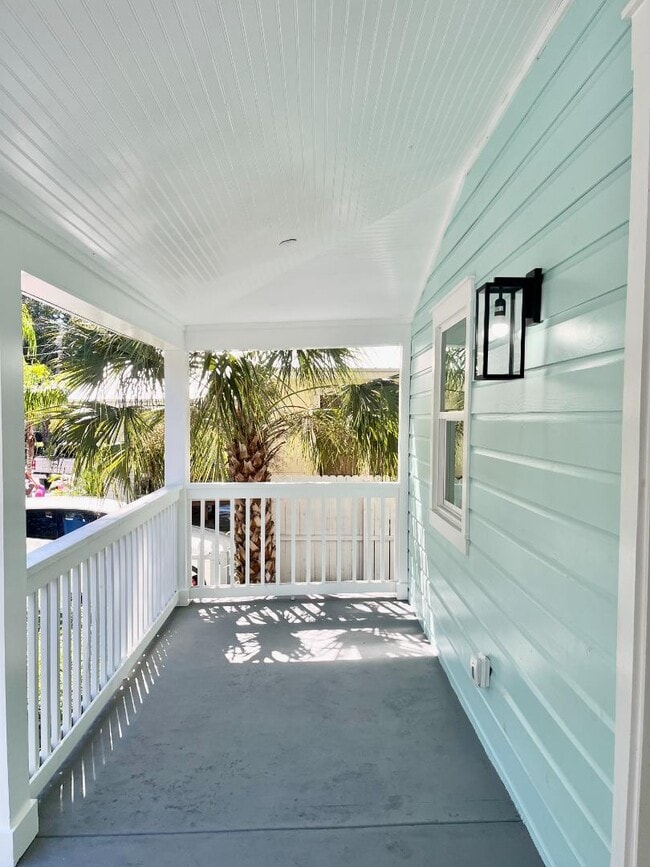 Photo - 2810 N Mitchell Ave