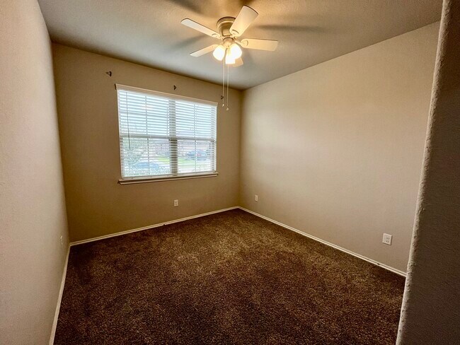 5443 Redwood Summit Ln