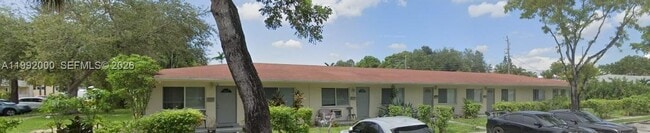 Building Photo - 16700 NE 22nd Ave Unit 3