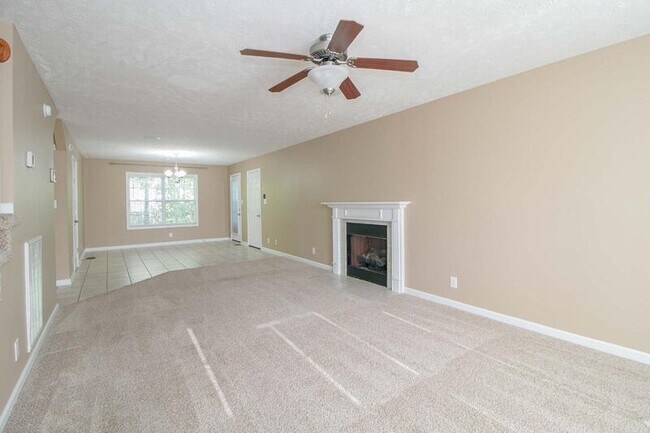 Photo - 1449 Mutual Dr