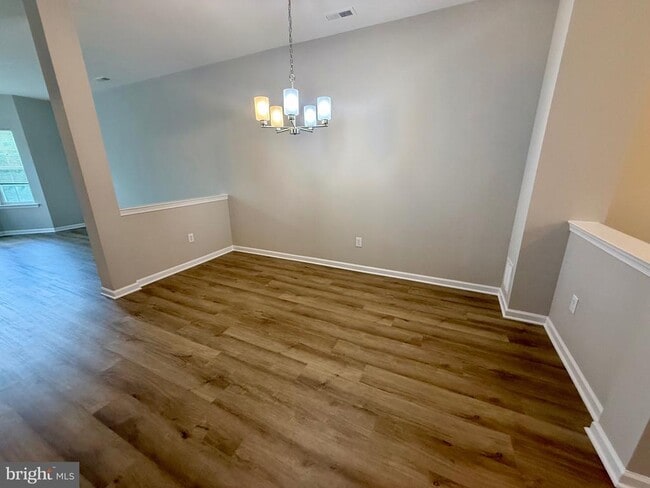 Photo - 204 Jones St