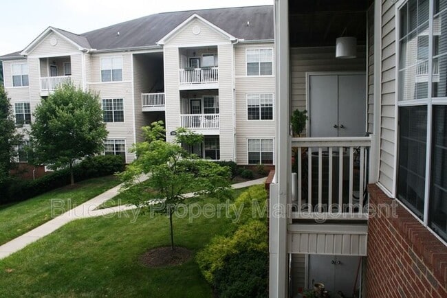 Photo - 300 Riverbend Dr Condo Unit 2B
