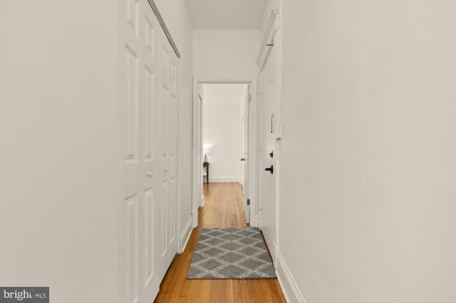 Photo - 3022 Wisconsin Ave NW Unit 208