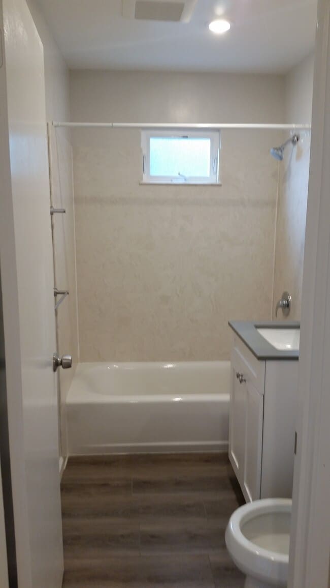 Photo - 1600 Edith St Unit A