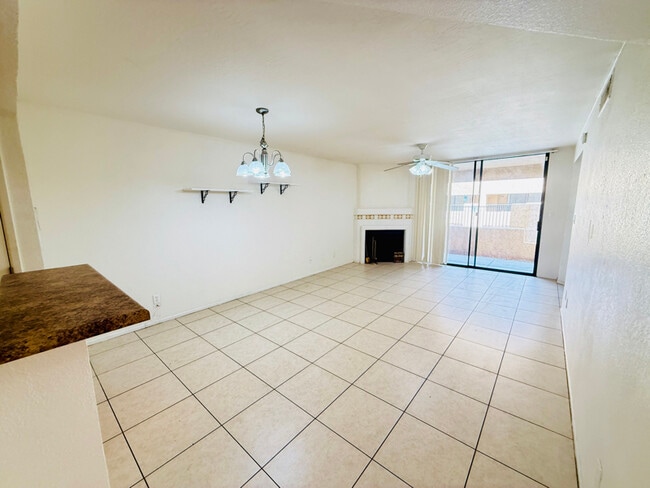 Photo - 1125 E Broadway Rd Unidad 117