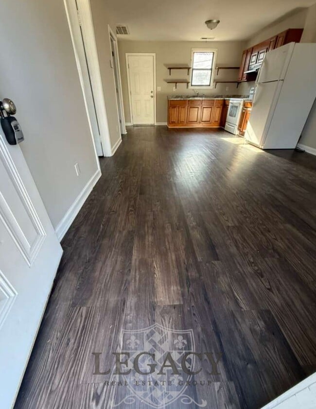Photo - 273 Brown Pl Unit 1