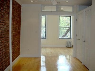 Building Photo - 120 1/2 First Avenue Rental